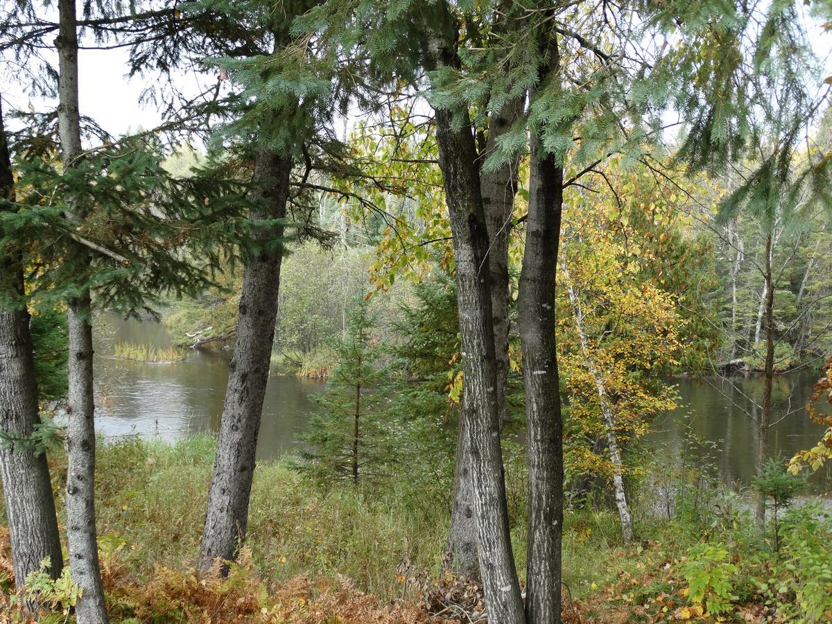 Lenroot Lodge Seeley Eksteriør billede