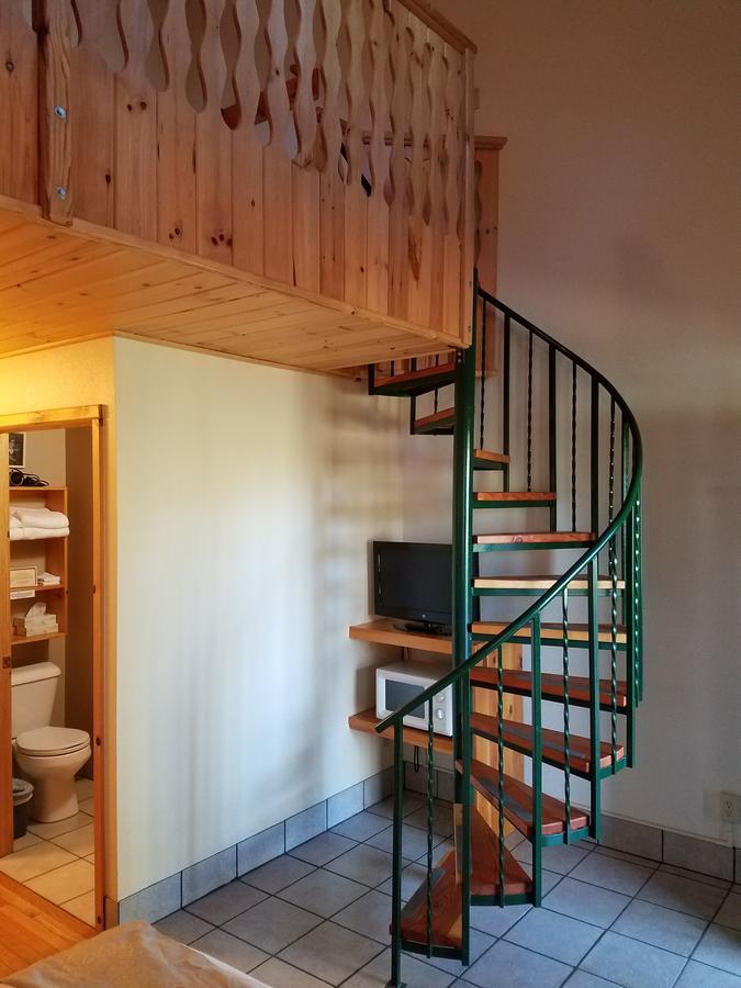 Lenroot Lodge Seeley Eksteriør billede